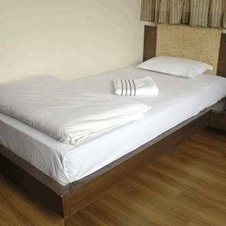 Hotel Royallandmark, Ahmedabad 3